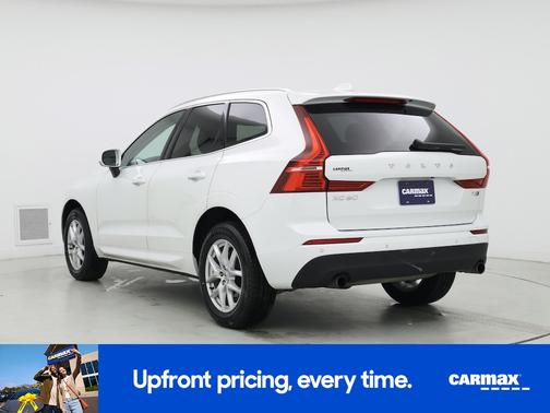 2021 Volvo XC60 T5 Momentum