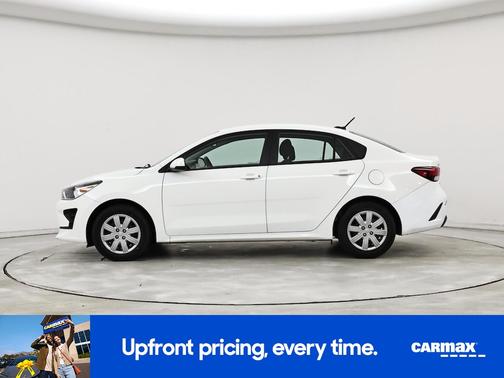 White 2023 Kia Rio LX