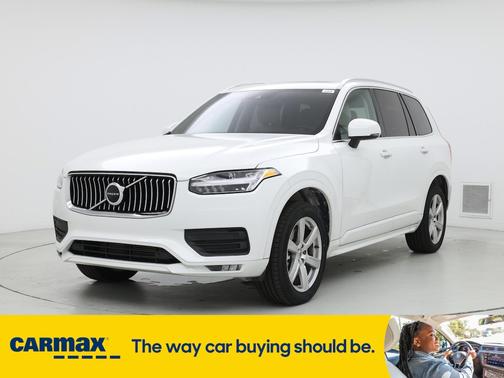 2020 Volvo XC90 T6 Momentum