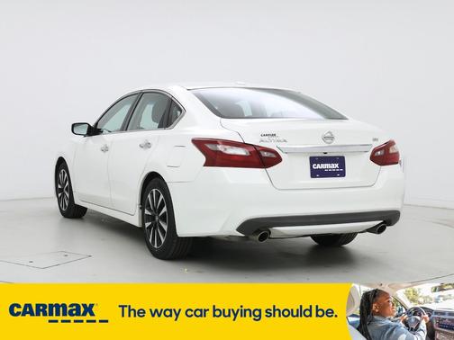 2018 Nissan Altima SV