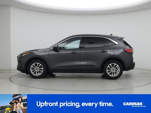 Black 2020 Ford Escape SE