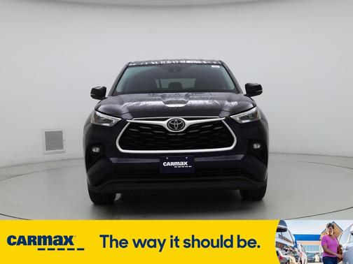 2020 Toyota Highlander LE