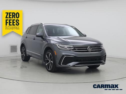 Gray 2022 Volkswagen Tiguan SEL R-Line