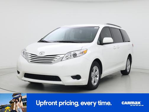 2017 Toyota Sienna LE