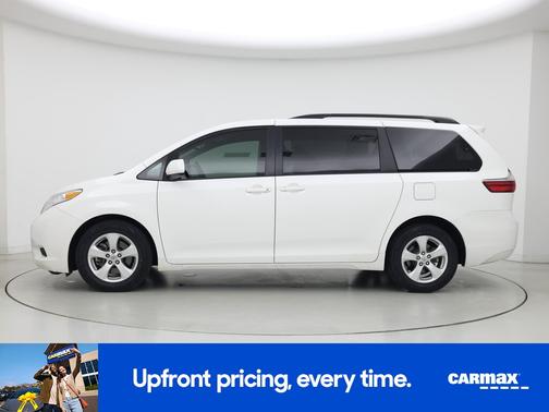 2017 Toyota Sienna LE