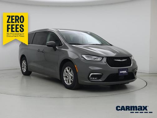 Gray 2023 Chrysler Pacifica Touring L