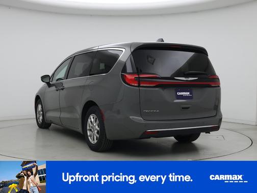 Gray 2023 Chrysler Pacifica Touring L
