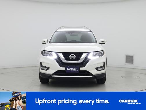 White 2017 Nissan Rogue SL