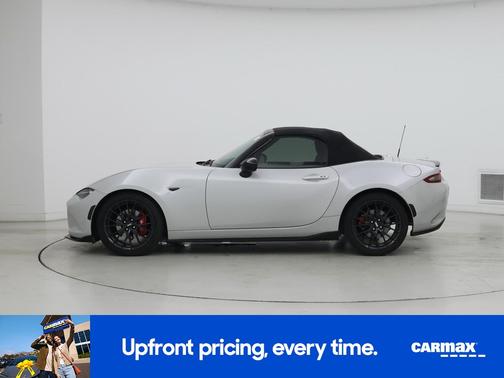 White 2016 Mazda MX-5 Miata Club