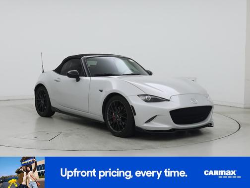 White 2016 Mazda MX-5 Miata Club