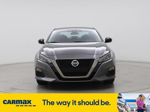 2020 Nissan Altima SR