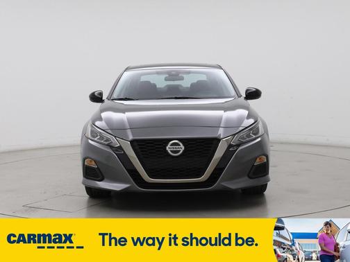 2020 Nissan Altima SR