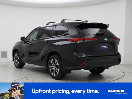 2021 Toyota Highlander Hybrid XLE