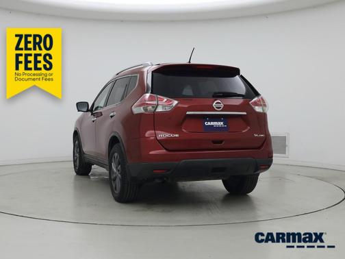 Red 2016 Nissan Rogue SL