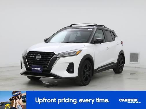 2021 Nissan Kicks SR