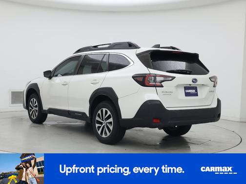 White 2023 Subaru Outback Premium