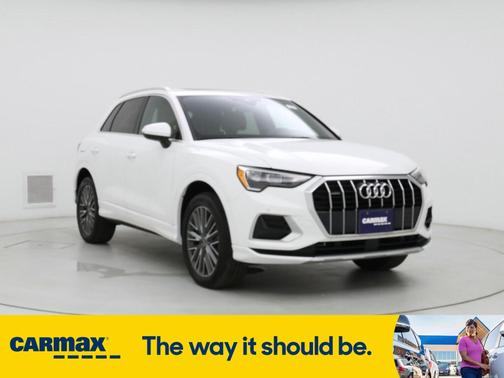2022 Audi Q3 Premium