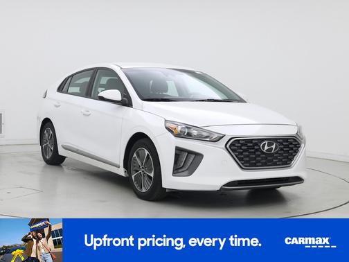 White 2021 Hyundai IONIQ Plug-In Hybrid SE