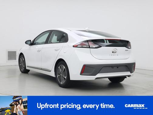 White 2021 Hyundai IONIQ Plug-In Hybrid SE