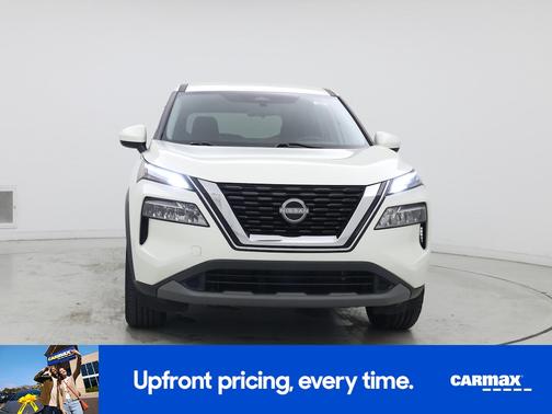 White 2023 Nissan Rogue SV