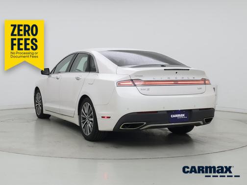 White 2019 Lincoln MKZ Reserve