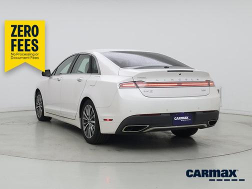 White 2019 Lincoln MKZ Reserve