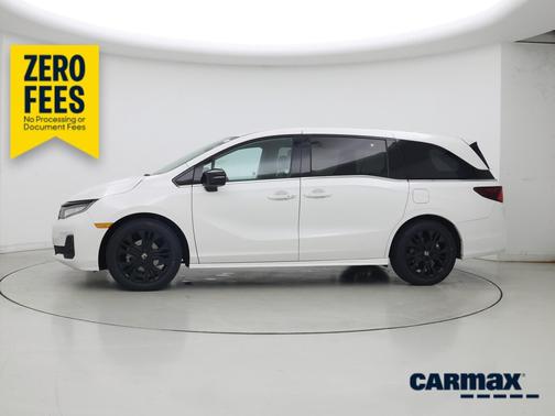 White 2025 Honda Odyssey Sport-L
