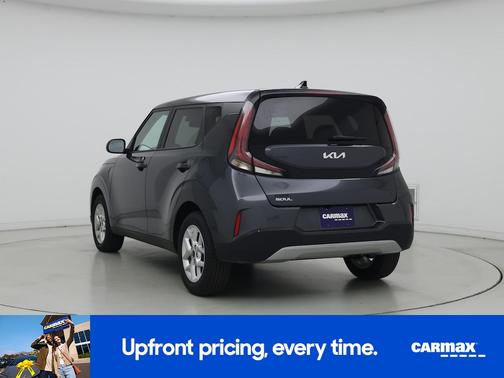 Gray 2025 Kia Soul LX