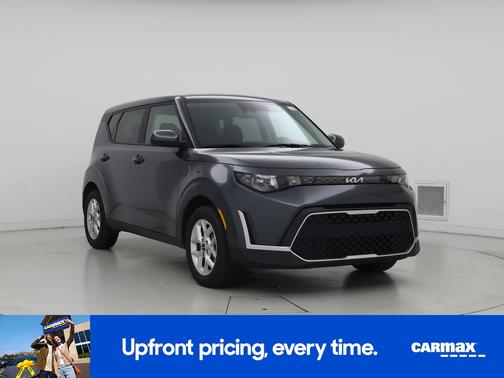 Gray 2025 Kia Soul LX