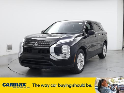 2022 Mitsubishi Outlander ES