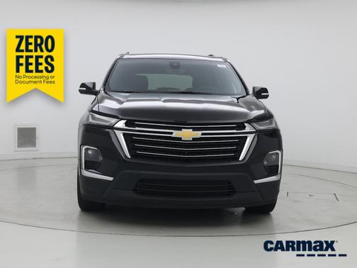 Black 2023 Chevrolet Traverse LT Leather