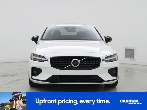 White 2022 Volvo S60 B5 Momentum