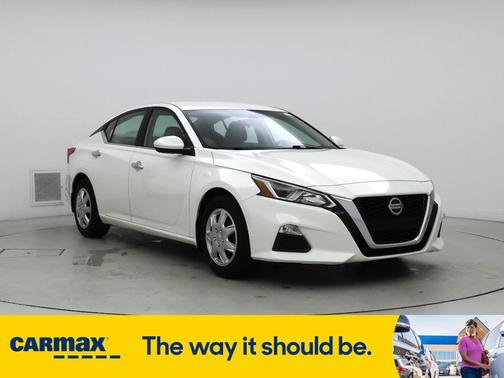 2019 Nissan Altima S