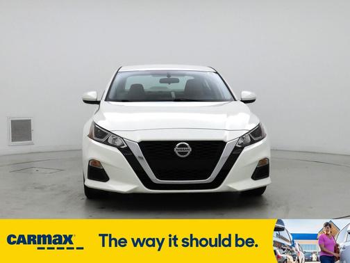2019 Nissan Altima S