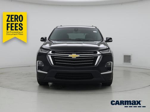 Black 2023 Chevrolet Traverse LT Cloth