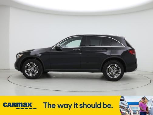 2022 Mercedes-Benz GLC 300
