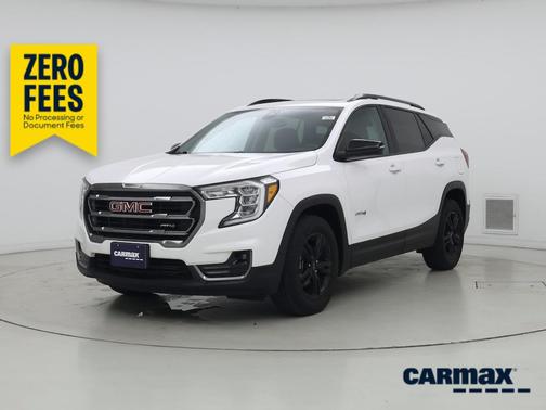 White 2022 GMC Terrain AT4