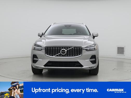 Gray 2023 Volvo XC60 B5 Plus Bright Theme