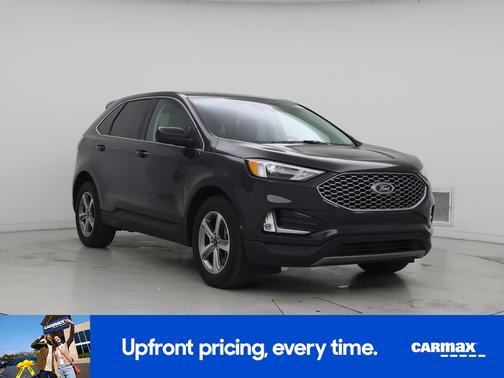 Green 2023 Ford Edge SEL