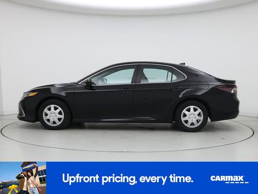 2022 Toyota Camry Hybrid LE