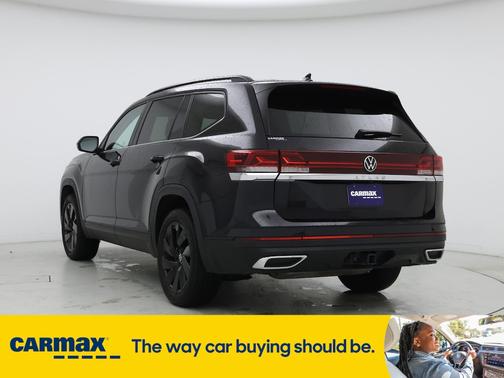 2024 Volkswagen Atlas SE w/Tech