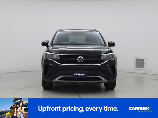 Black 2023 Volkswagen Taos SE