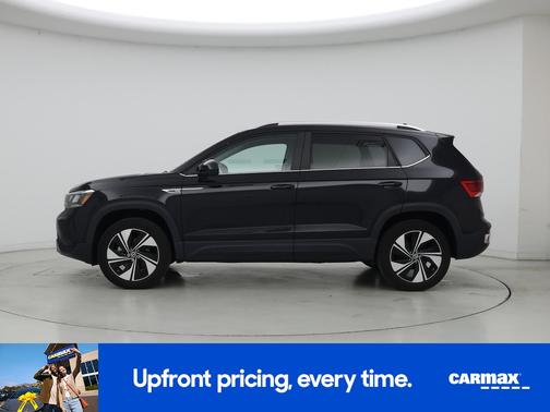 Black 2023 Volkswagen Taos SE
