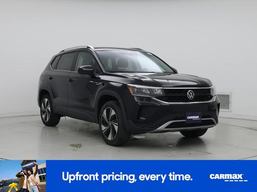 Black 2023 Volkswagen Taos SE