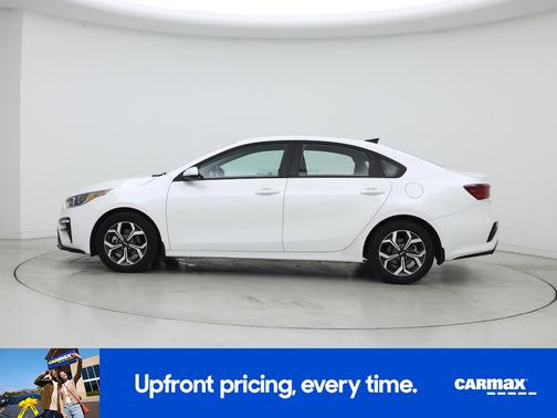 White 2021 Kia Forte LXS