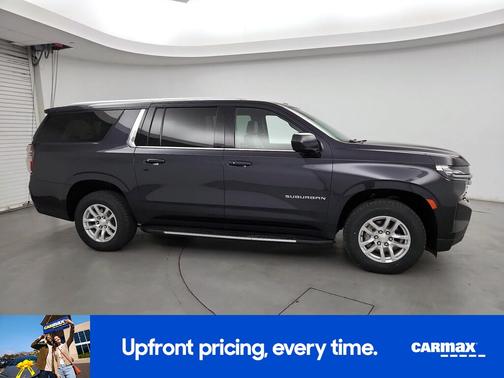 2023 Chevrolet Suburban LT