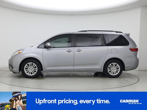 Silver 2016 Toyota Sienna XLE Premium