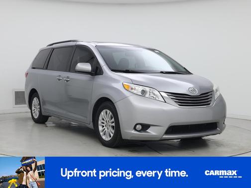 Silver 2016 Toyota Sienna XLE Premium