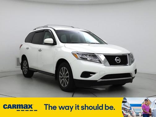 2015 Nissan Pathfinder S