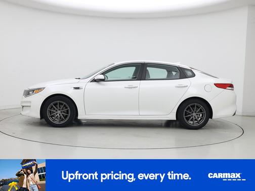 White 2016 Kia Optima LX
